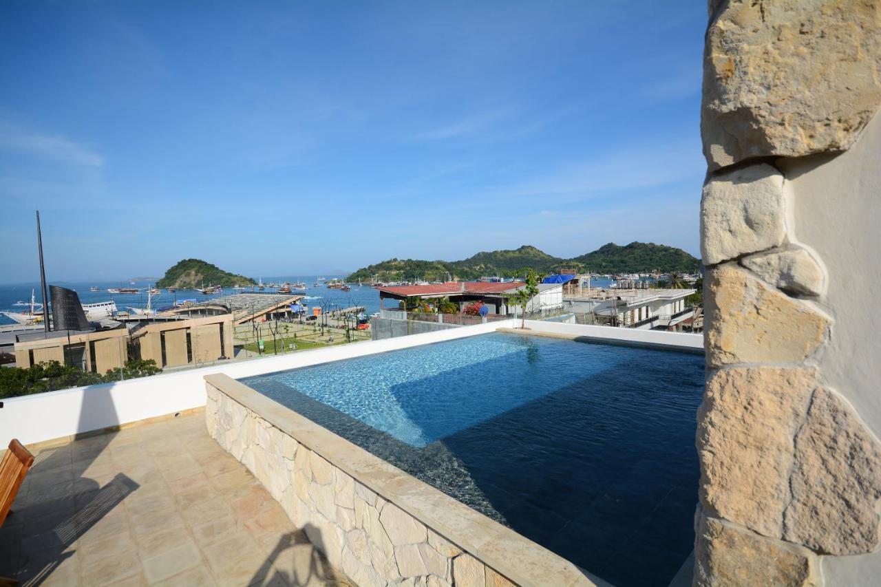 Harbour Komodo Hotel Лабуан-Бахо Экстерьер фото